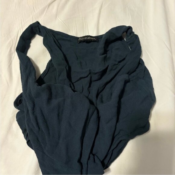 Women's Forest green tie front crop top - Picture 2 of 3